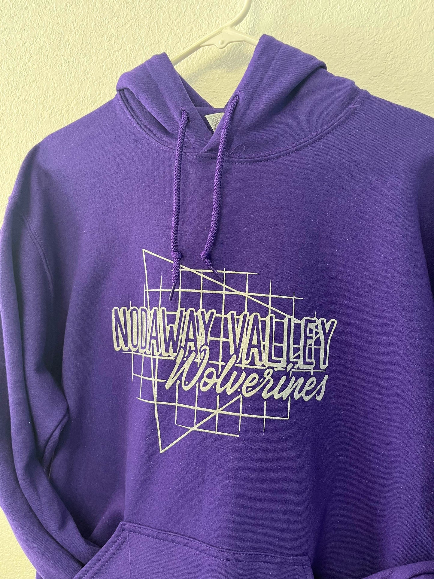 NV Gildan Purple Hoodie Sweatshirt